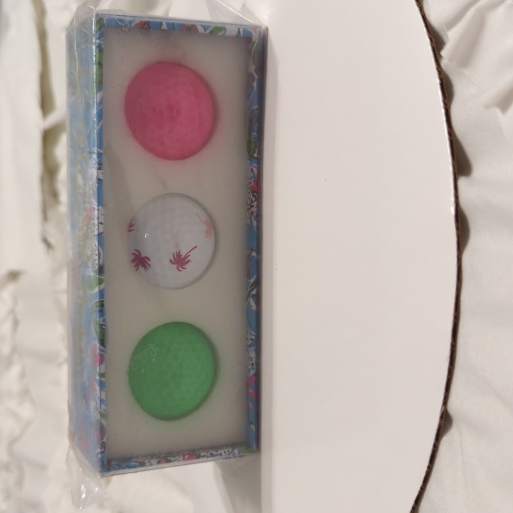 NWT Lilly Pulitzer Golf Balls